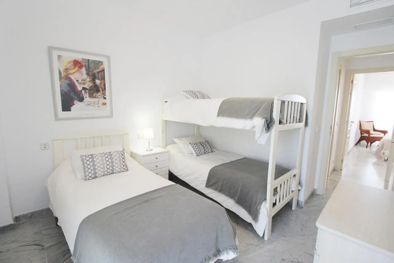 Lovely Bahia Marbella Apartment Spanje