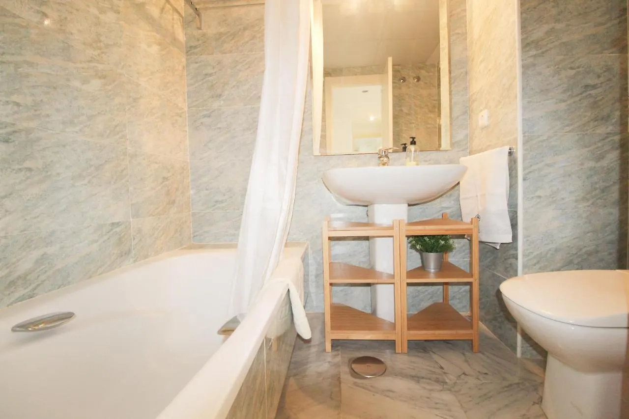 Lovely Bahia Marbella Apartment Spanje