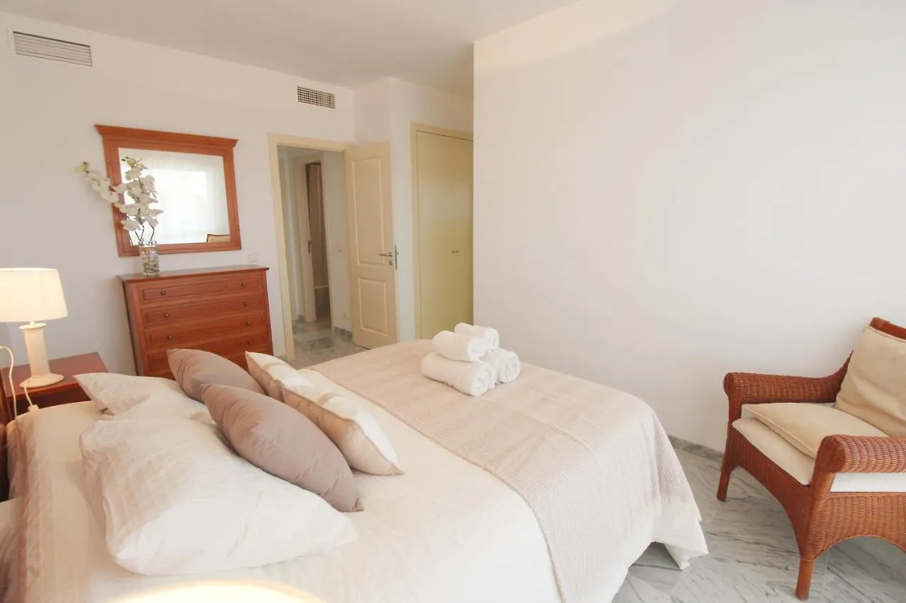 Lovely Bahia Marbella Apartment